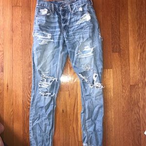 A&E Vinatge High Rise Ripped Jeans. 4 Long.